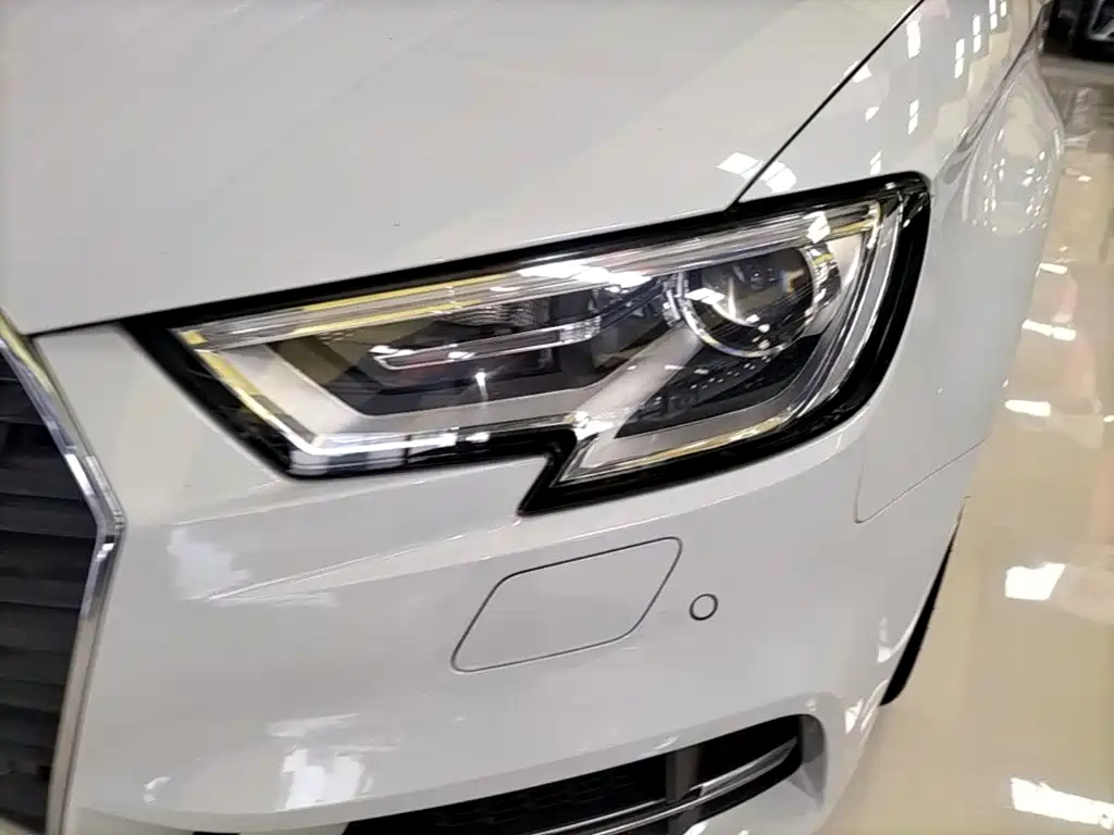 Audi A3 — фото 24