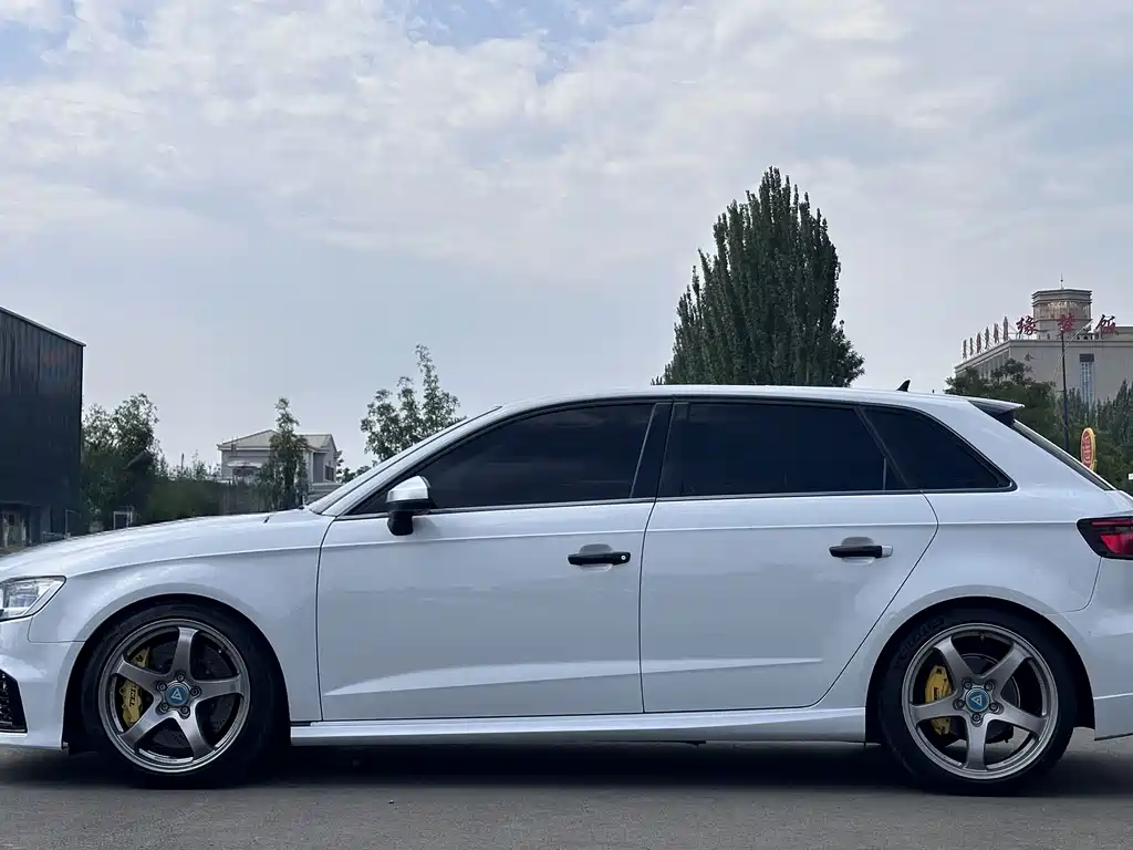 Audi A3 — фото 7