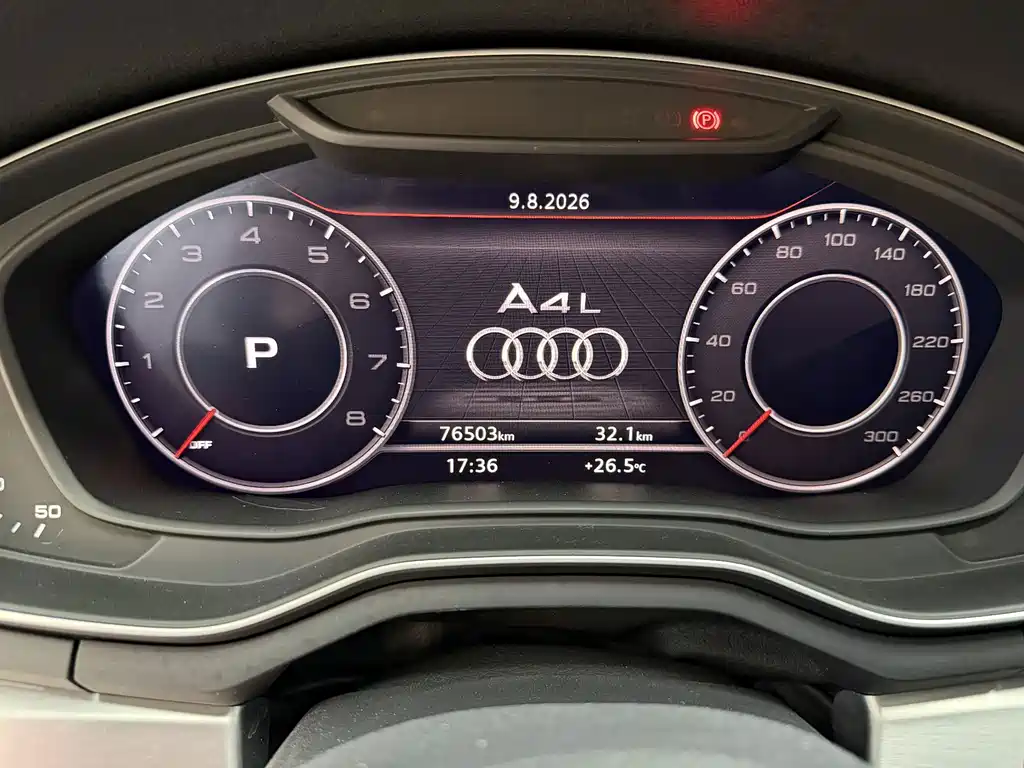 Audi A4L — фото 5
