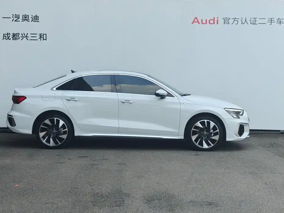 Audi A3 — фото 3