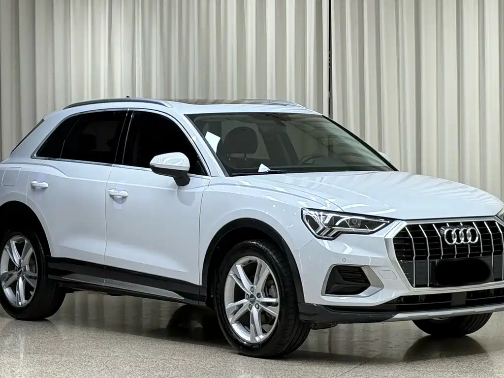 Audi Q3 — фото 2