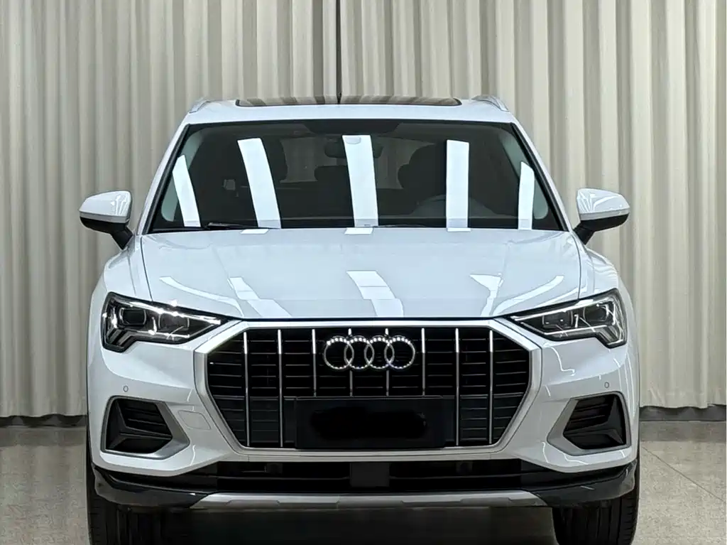 Audi Q3 — фото 3