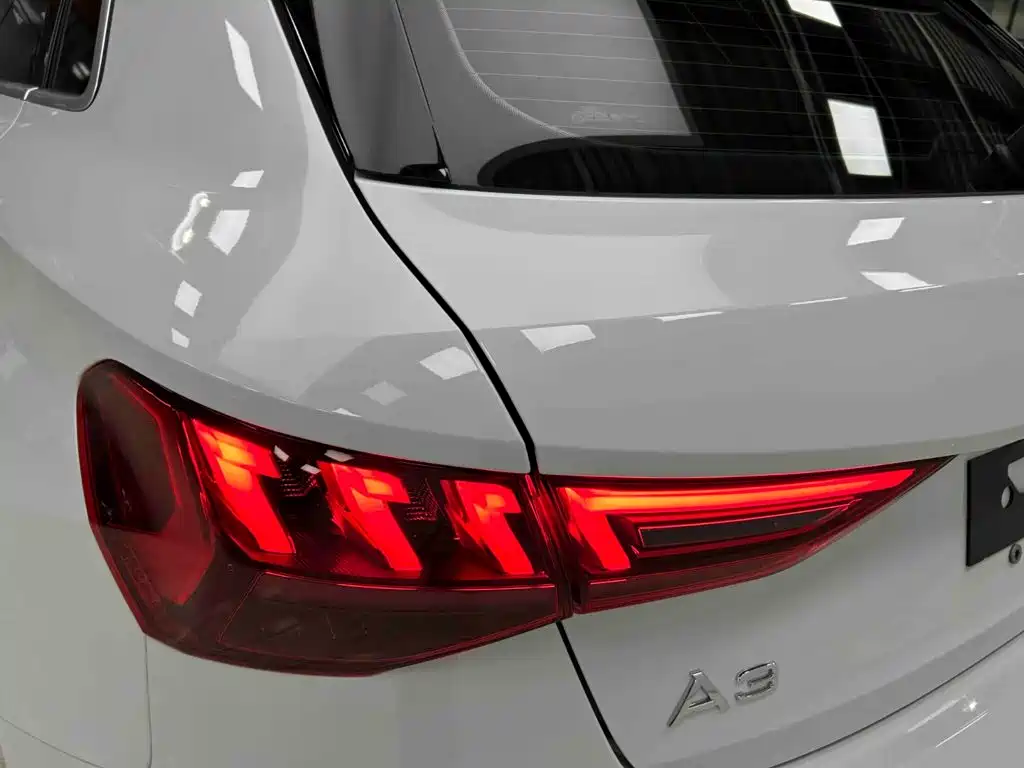 Audi A3 — фото 19