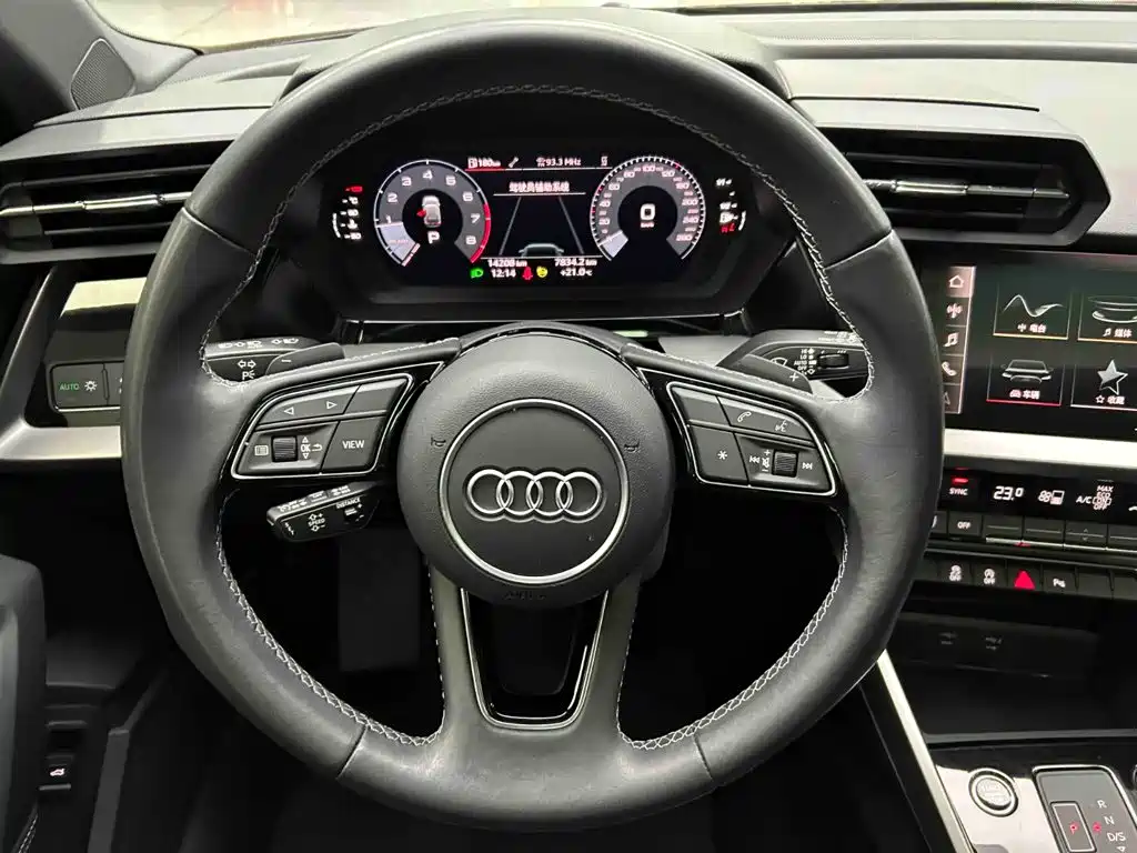 Audi A3 — фото 3