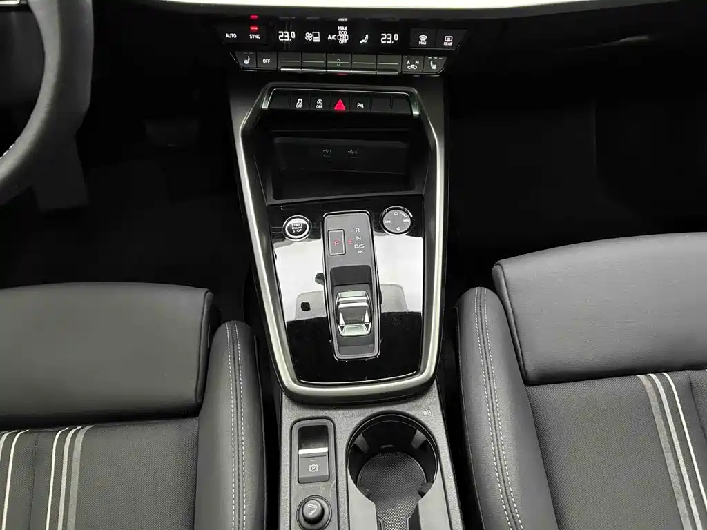 Audi A3 — фото 5