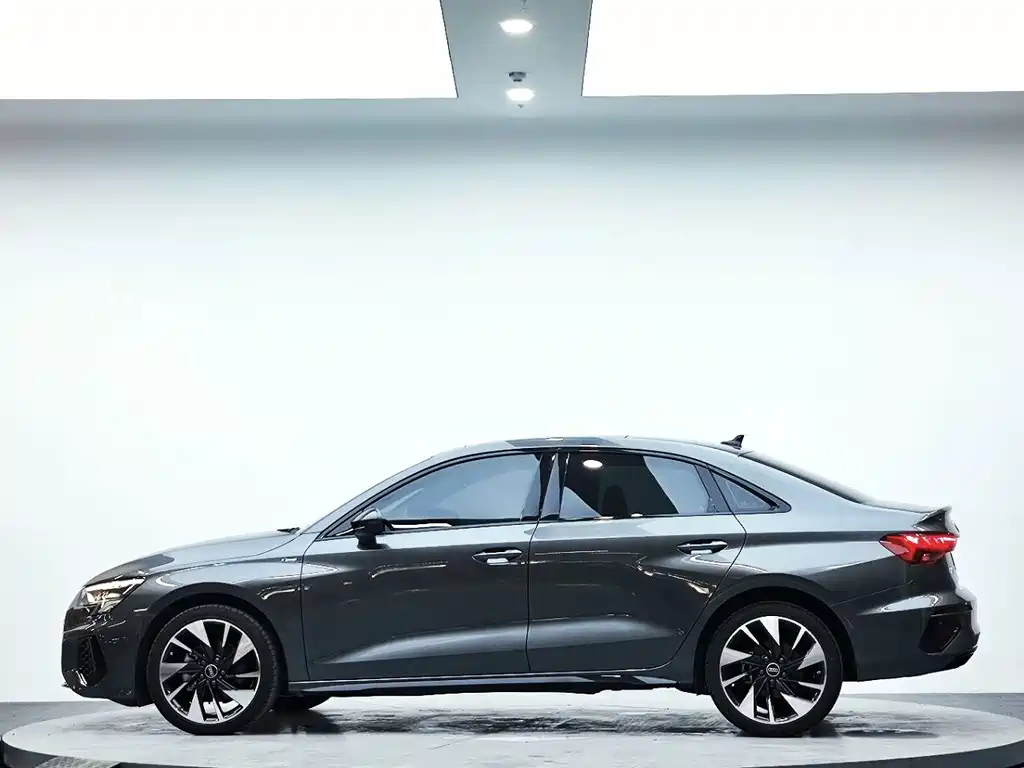 Audi A3 — фото 4