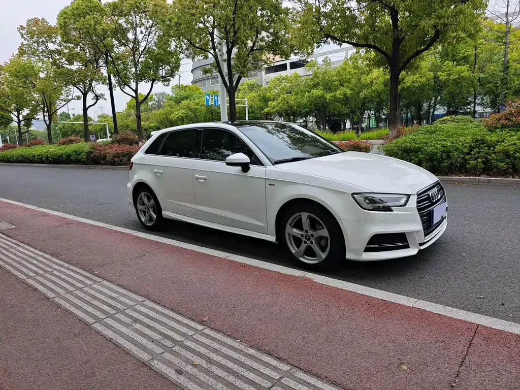 Audi A3 — фото 3