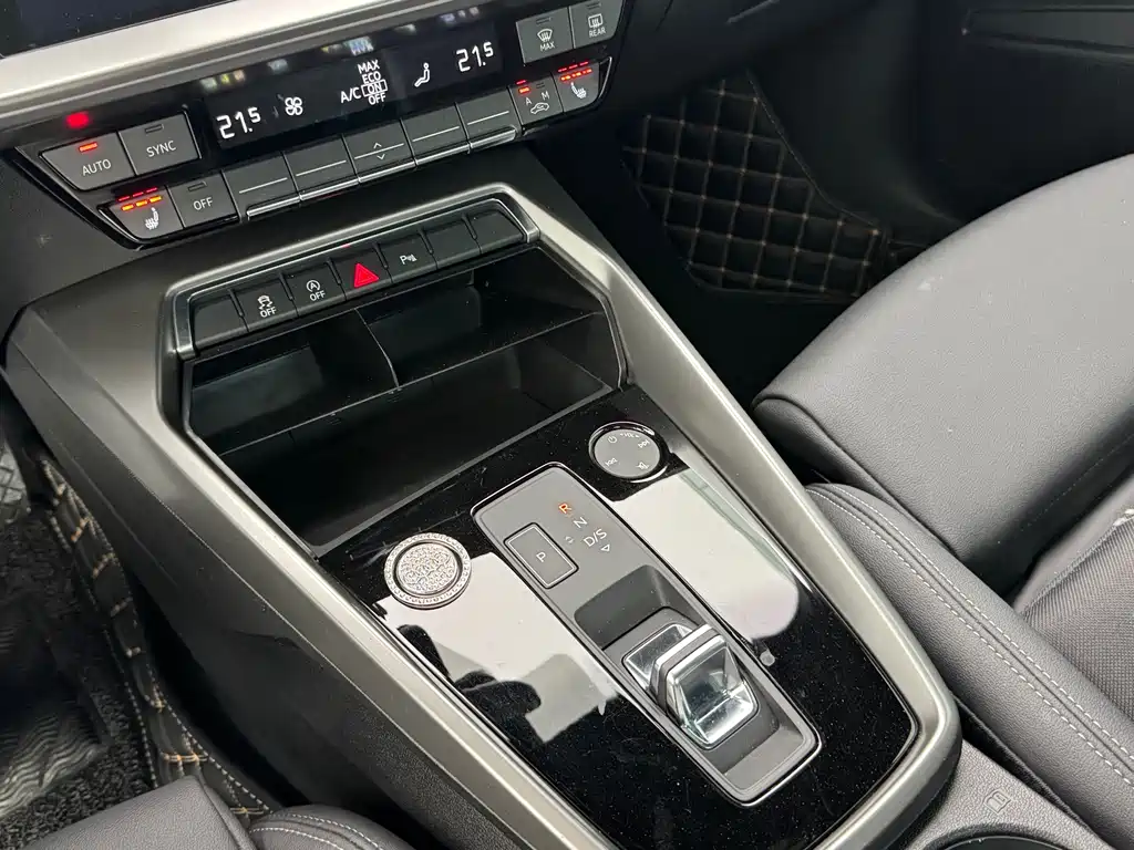 Audi A3 — фото 14