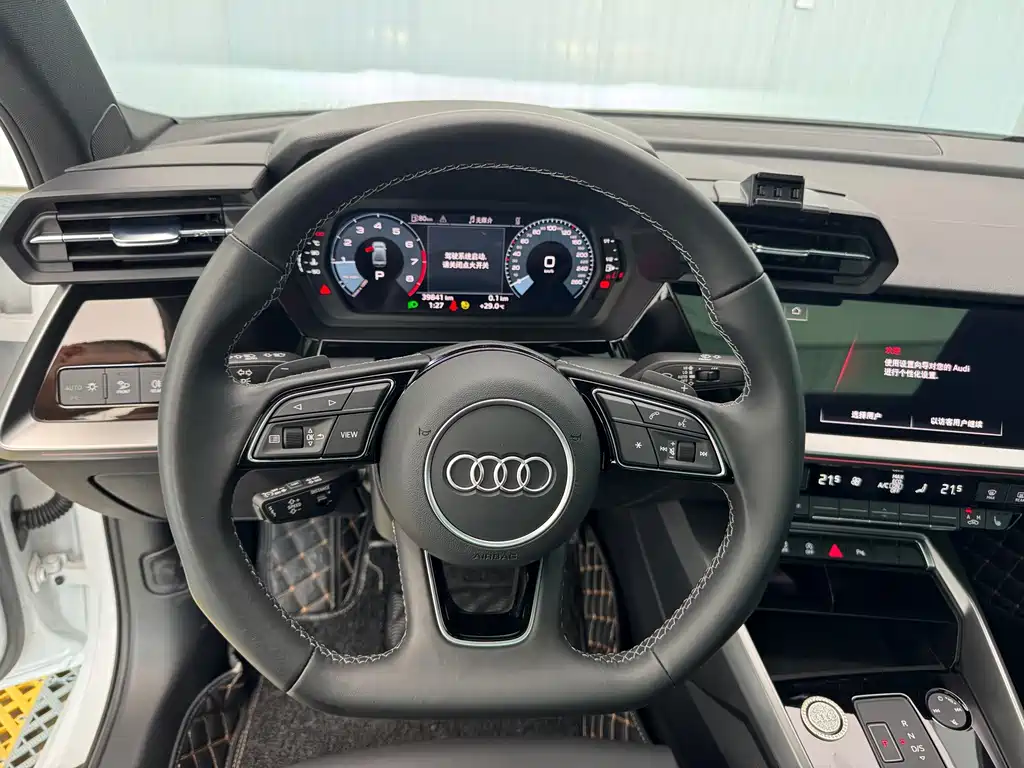 Audi A3 — фото 16