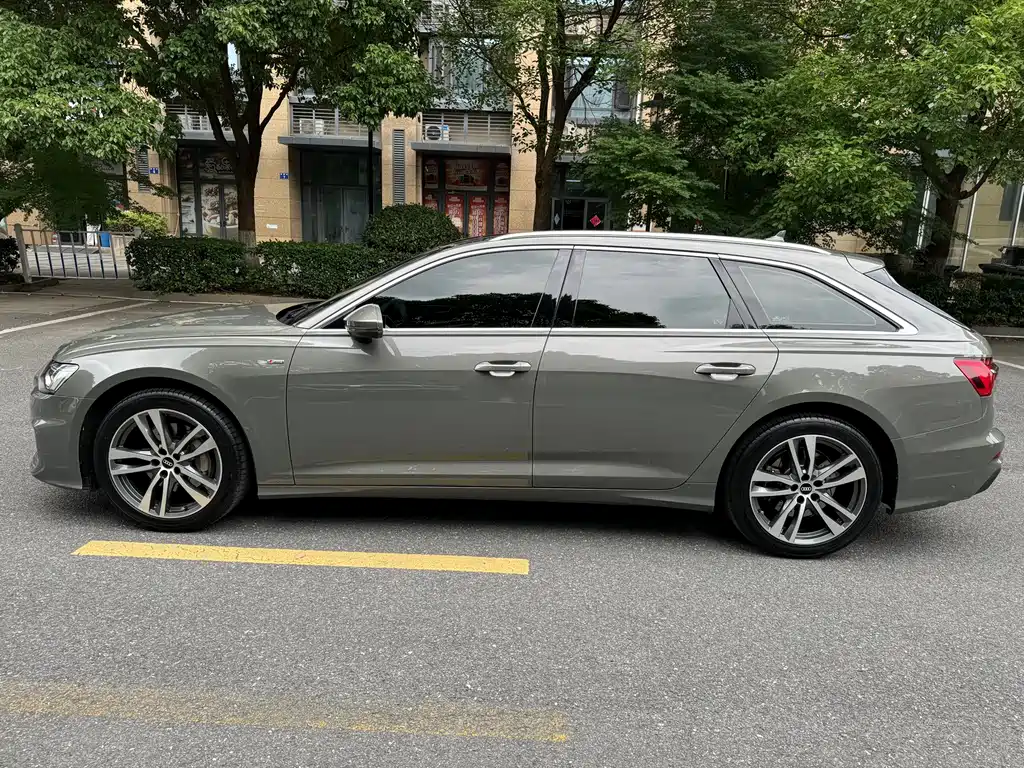 Audi A6 (Import) — фото 2