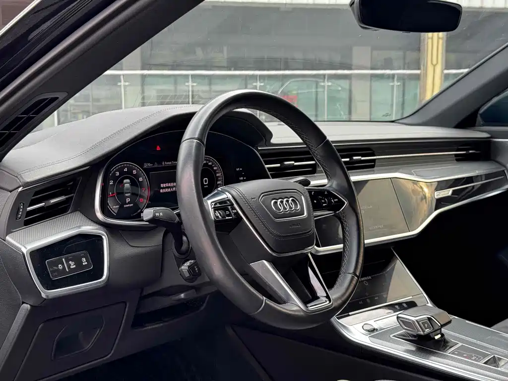 Audi A6L — фото 3
