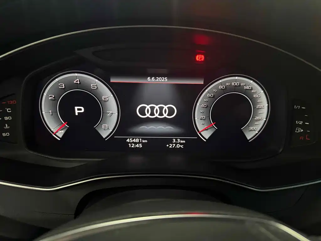 Audi A6L — фото 9