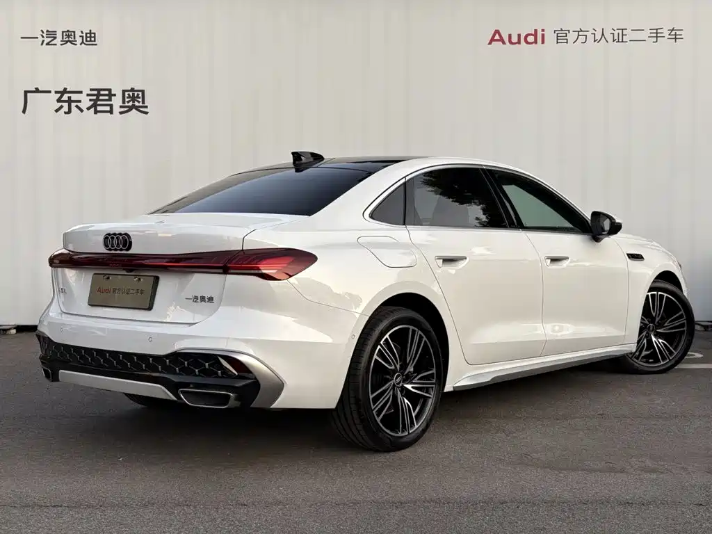 Audi A5L — фото 5