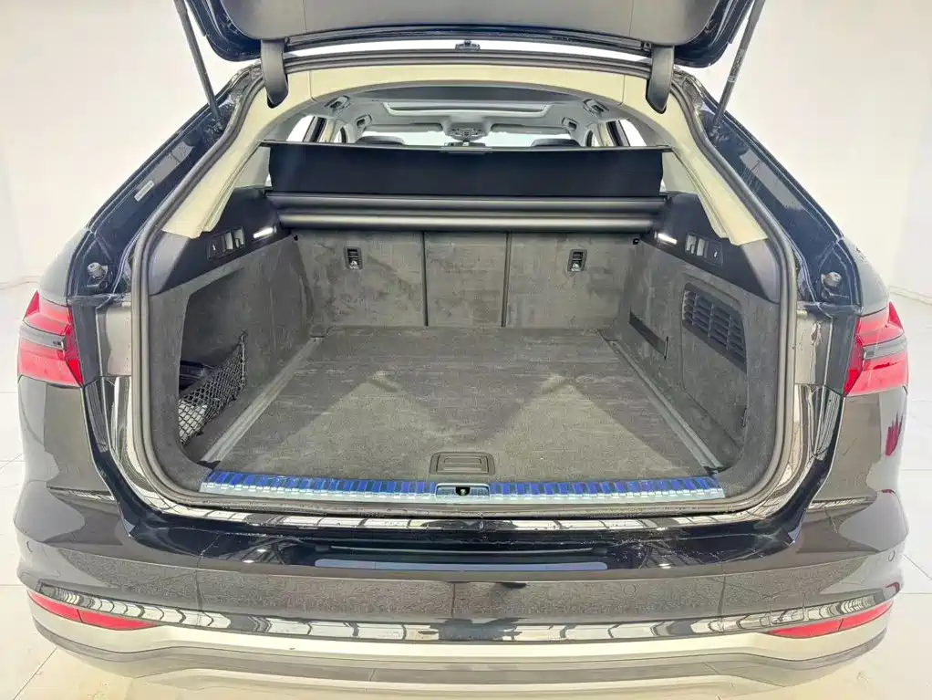Audi A6 (Import) — фото 6