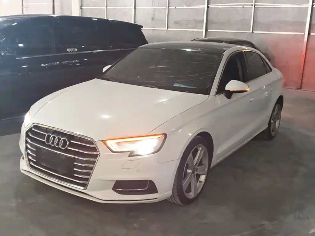 Audi A3 — фото 2