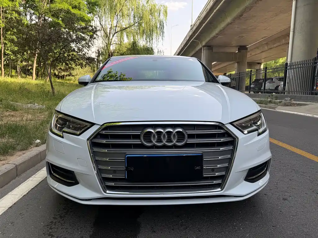 Audi A3 — фото 2