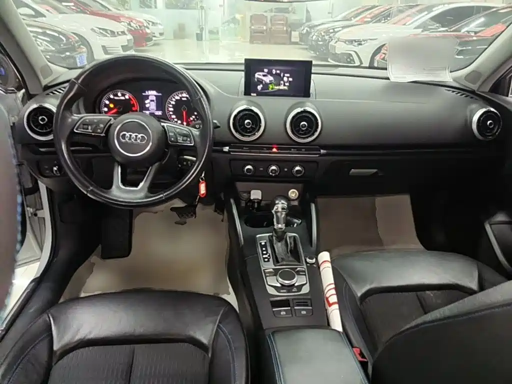 Audi A3 — фото 10