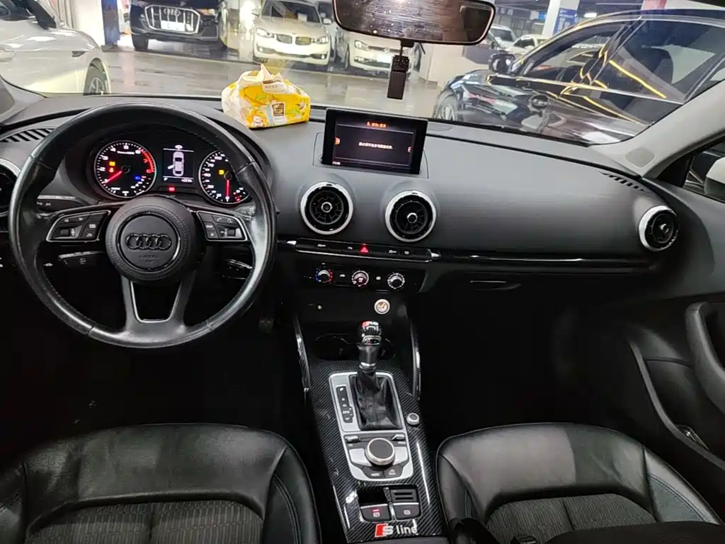 Audi A3 — фото 14