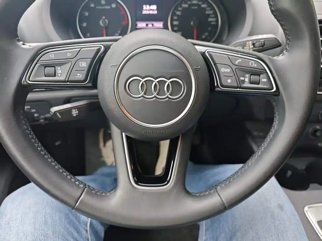 Audi A3 — фото 14