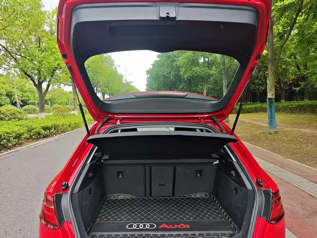 Audi A3 — фото 7