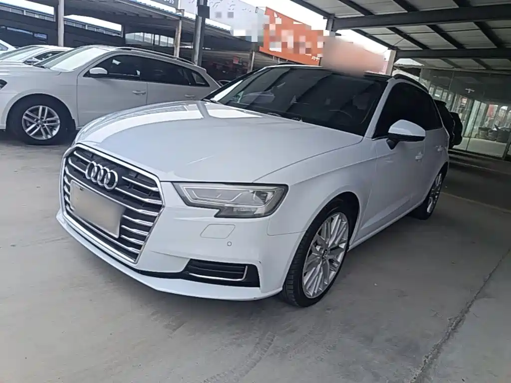 Audi A3 — фото 2