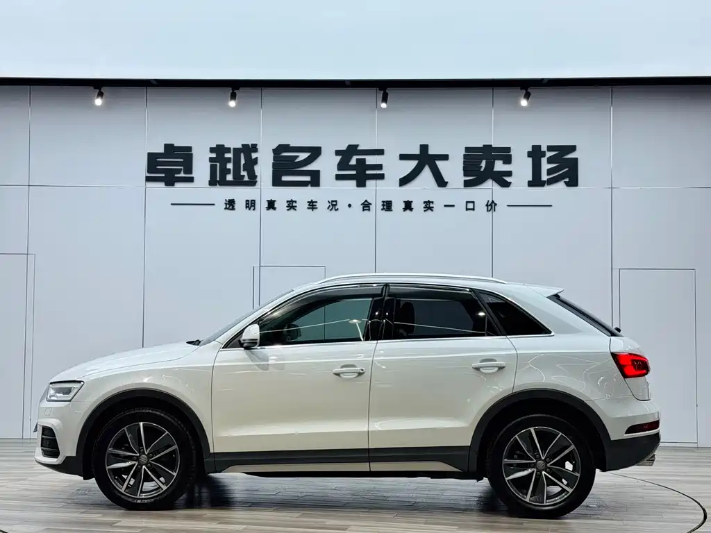 Audi Q3 — фото 4