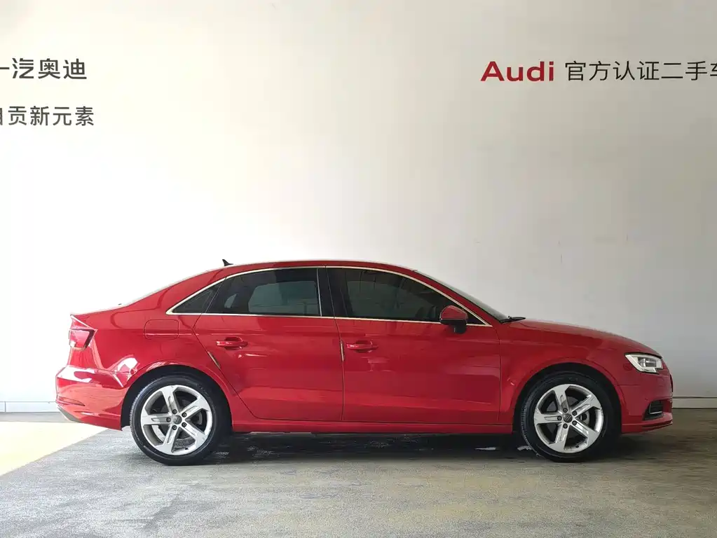 Audi A3 — фото 2