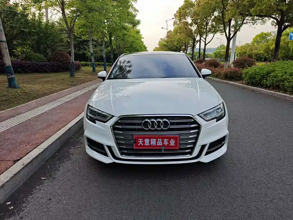 Audi A3 — фото 2