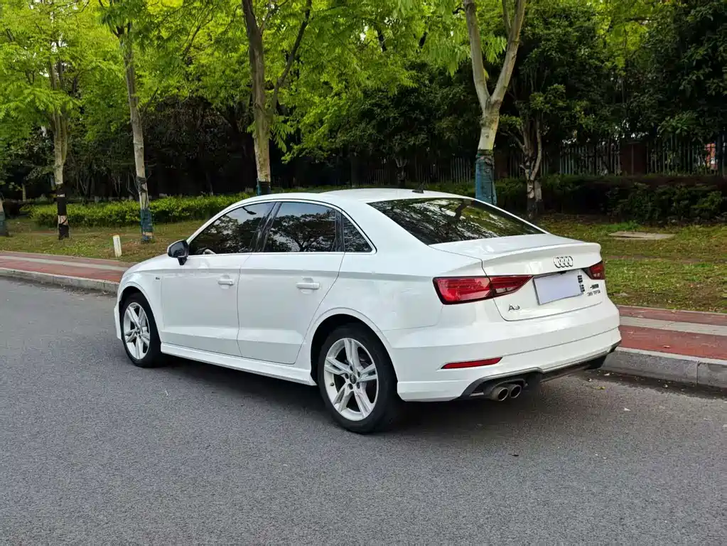 Audi A3 — фото 6