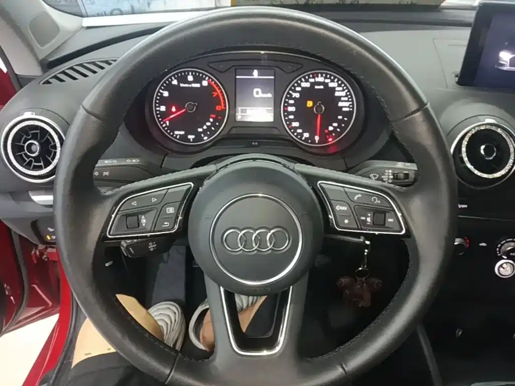 Audi A3 — фото 11