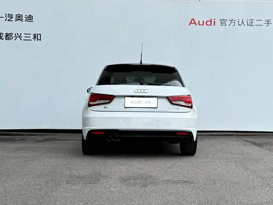 Audi A1 — фото 5