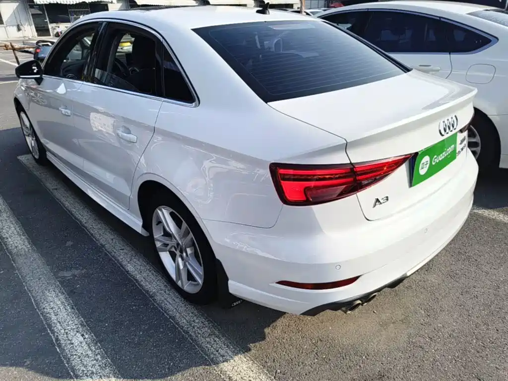 Audi A3 — фото 5