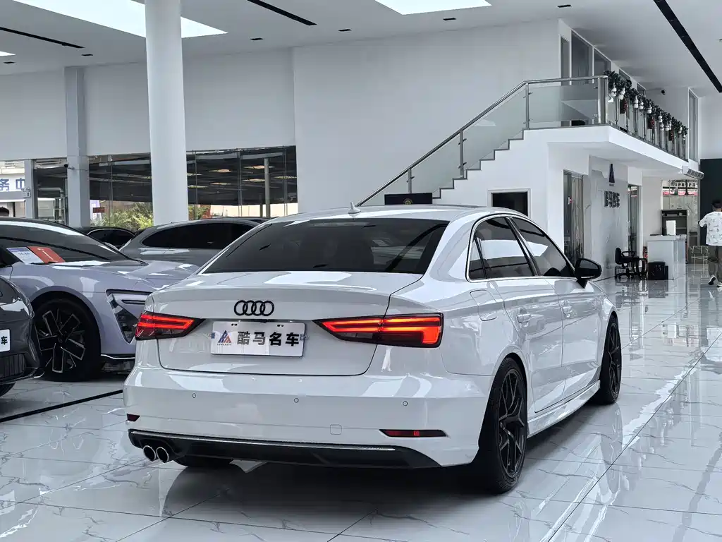 Audi A3 — фото 15