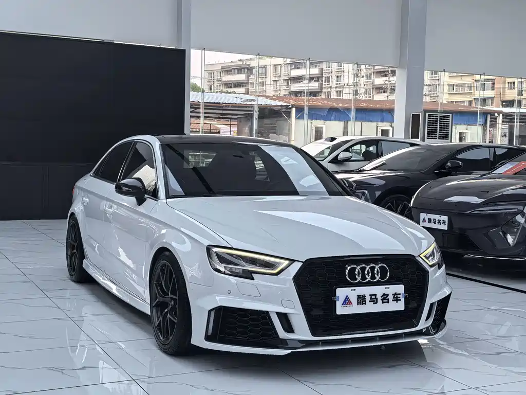 Audi A3 — фото 3