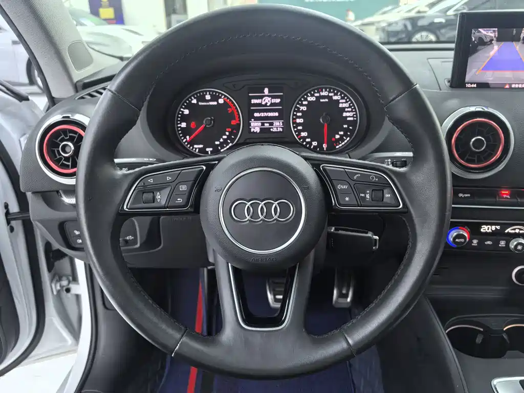 Audi A3 — фото 8