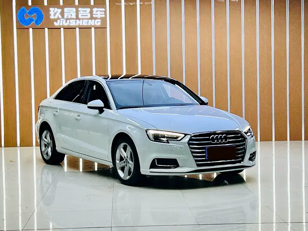 Audi A3 — фото 3