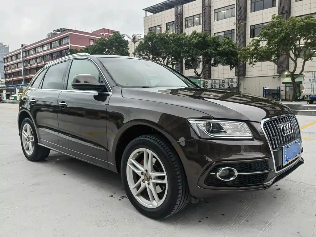 Audi Q5 — фото 5