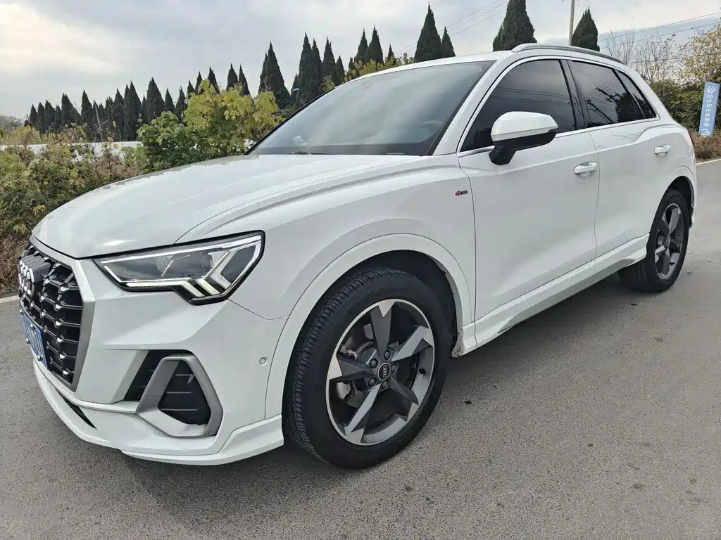 Audi Q3 — фото 2