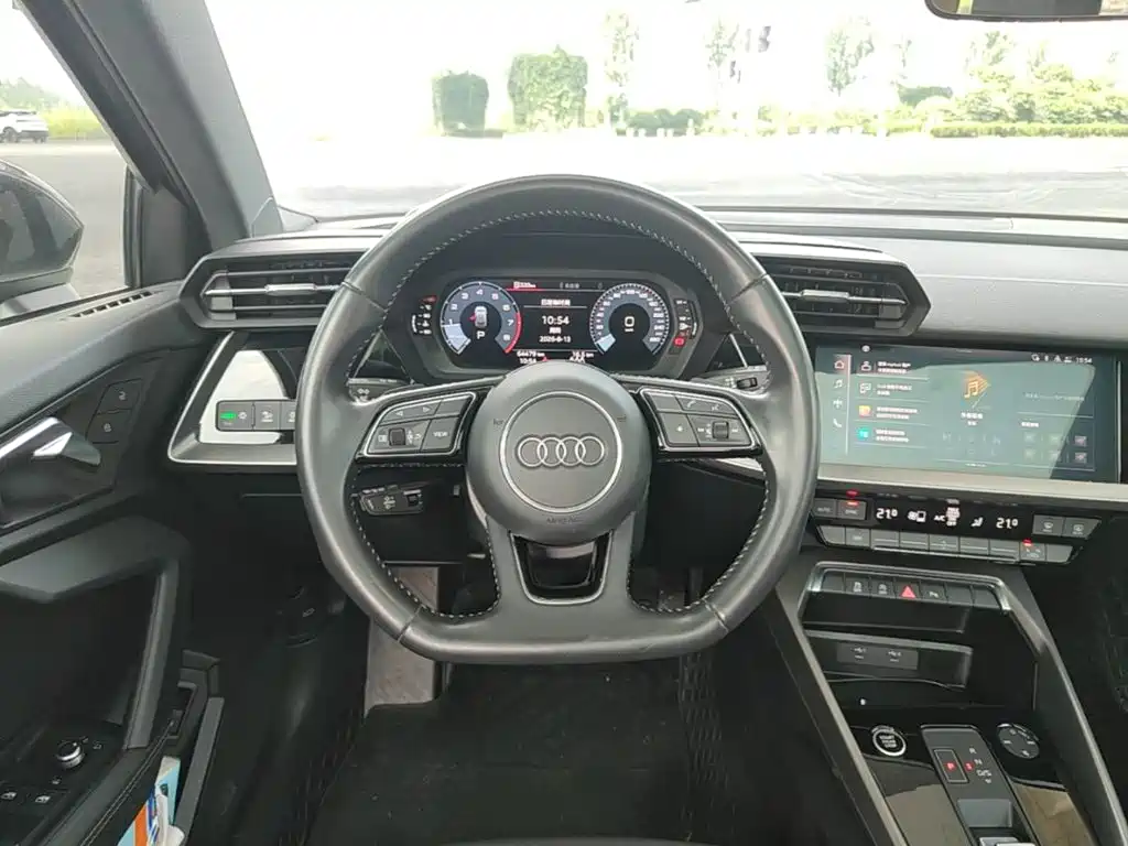 Audi A3 — фото 11