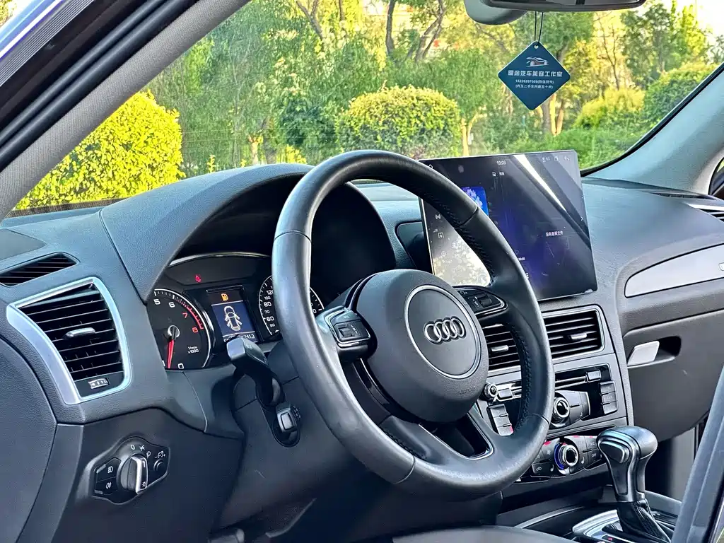 Audi Q5 — фото 4
