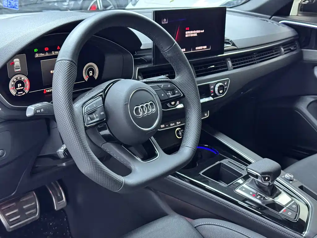 Audi A4L — фото 6