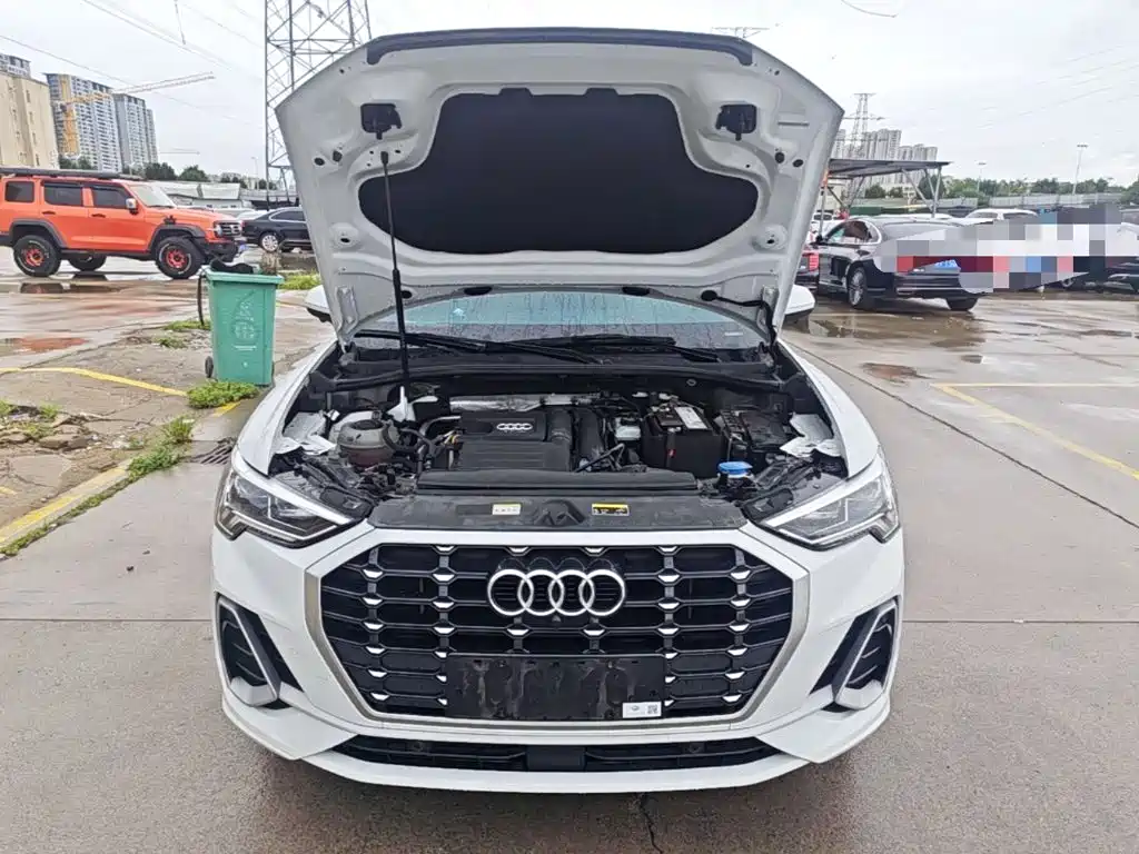 Audi Q3 — фото 20