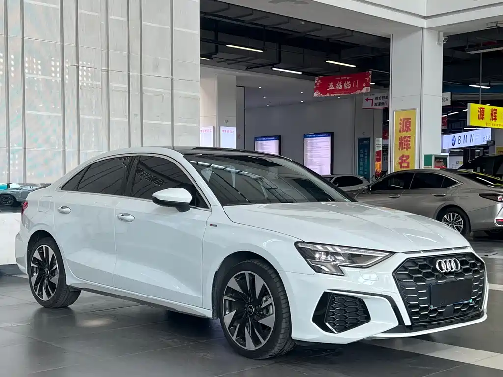 Audi A3 — фото 3
