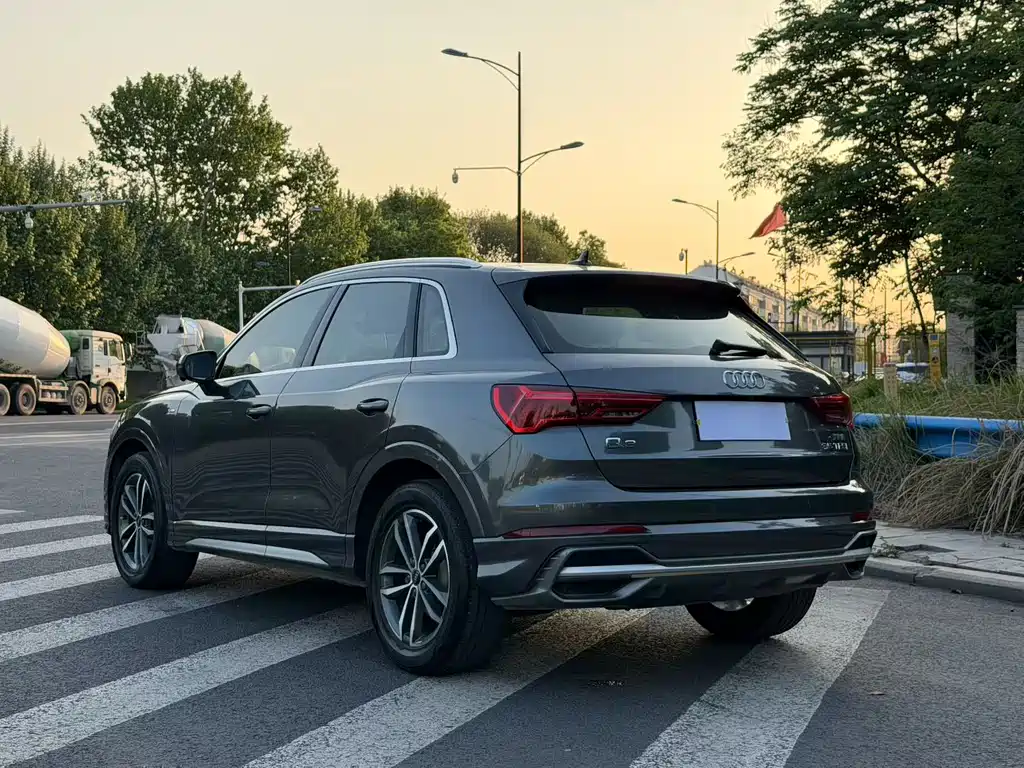 Audi Q3 — фото 5