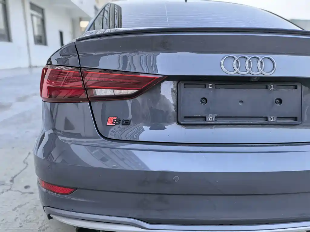 Audi S3 — фото 11