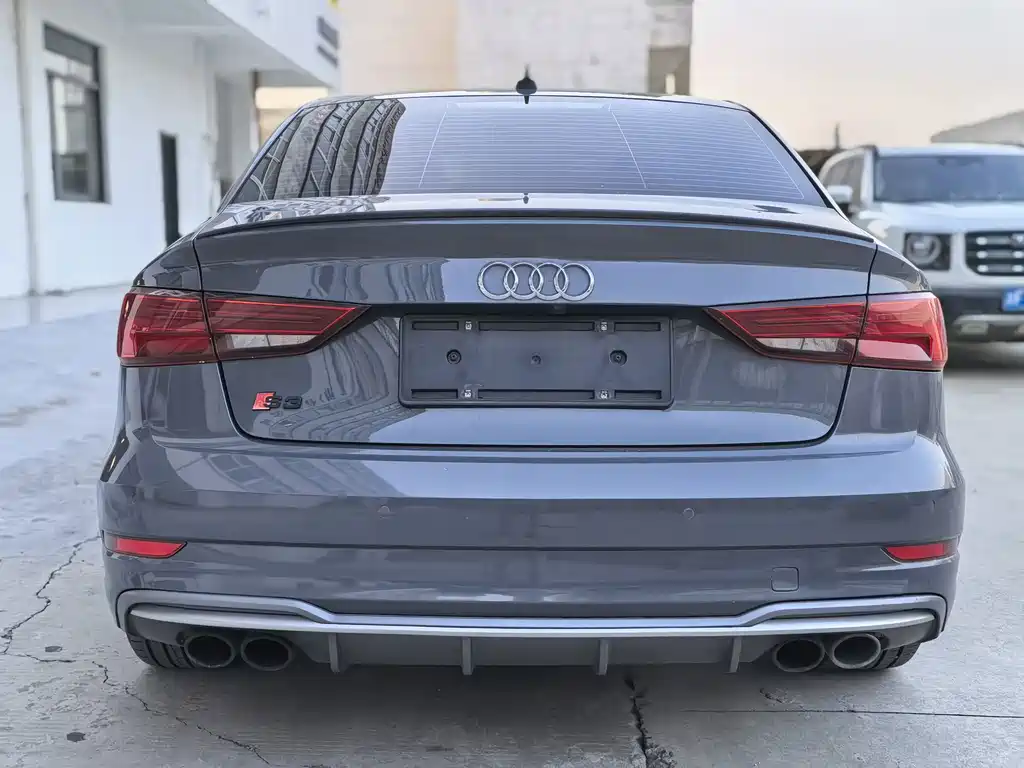 Audi S3 — фото 13