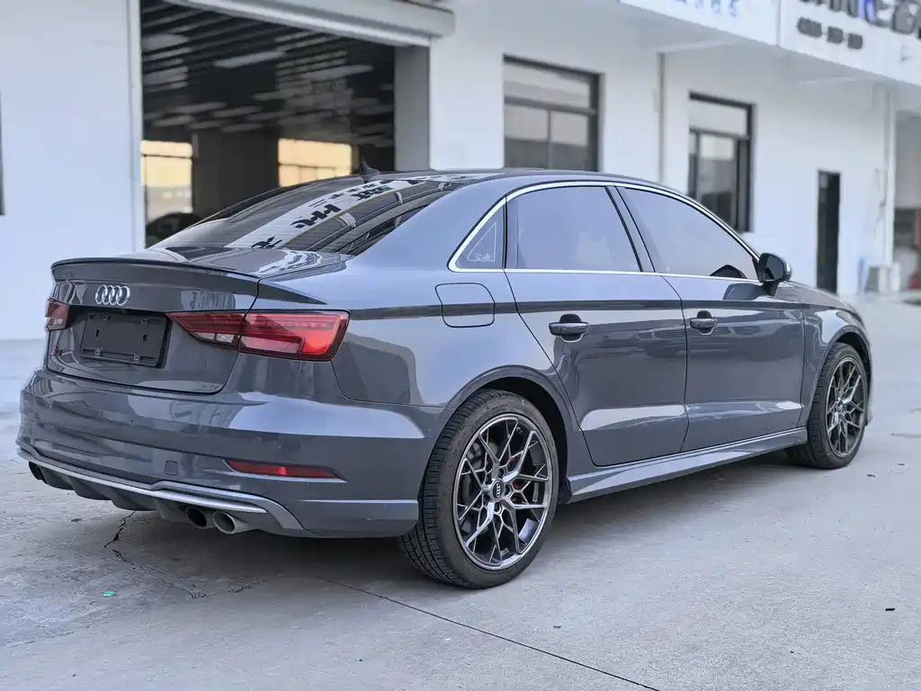 Audi S3 — фото 14