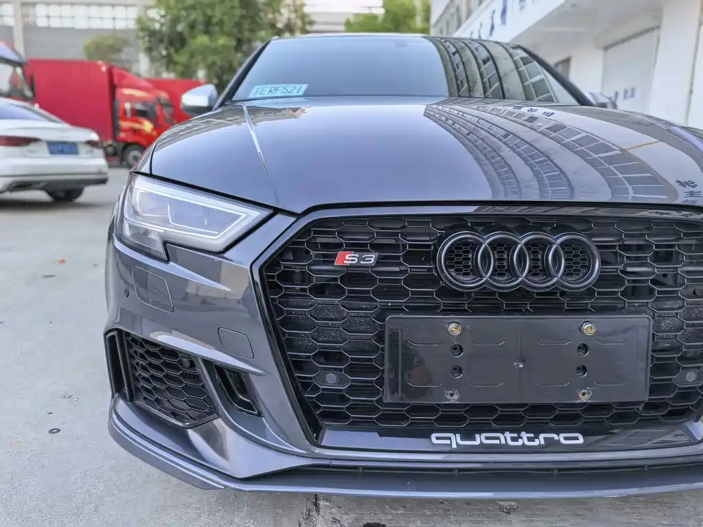 Audi S3 — фото 9