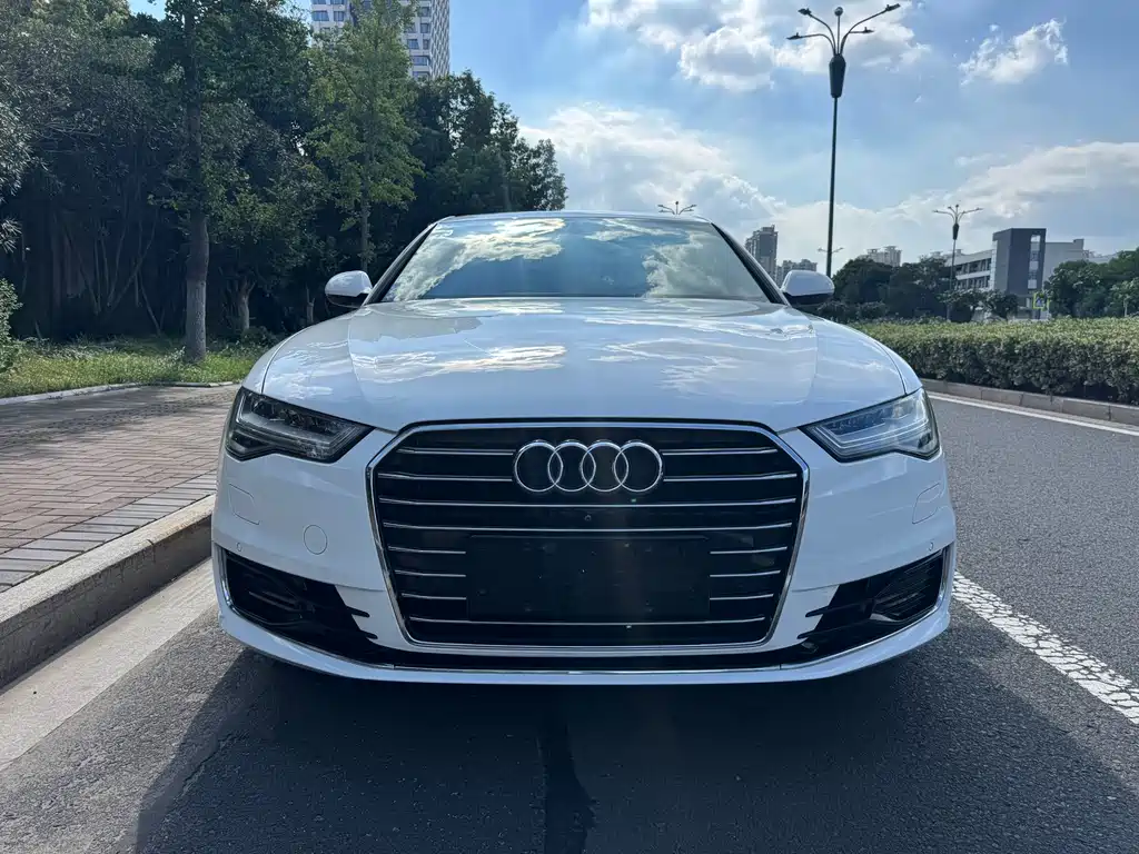 Audi A6L — фото 2