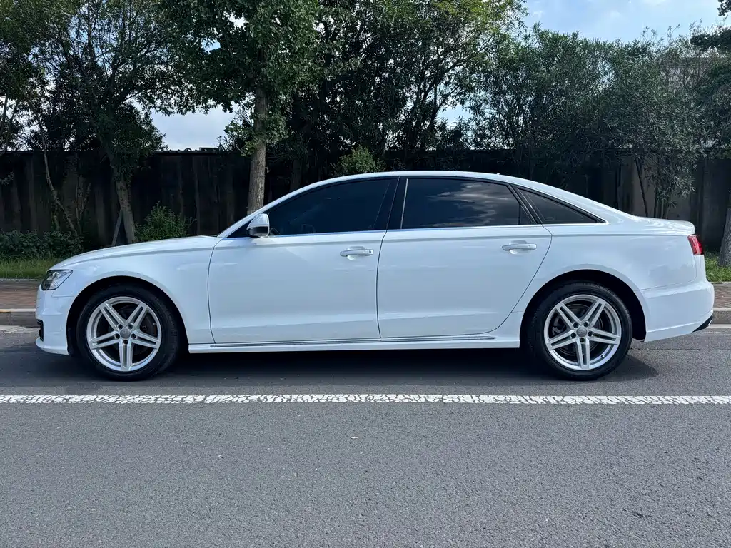Audi A6L — фото 3